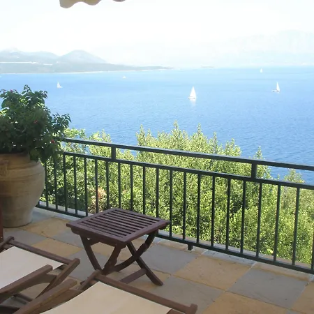 Hotel Magemenou
