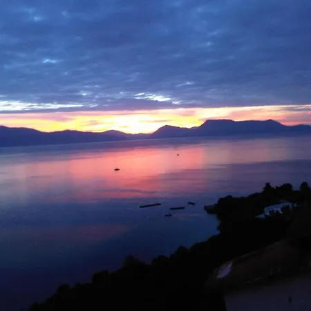 Magemenou Νικιάνα