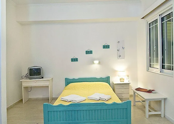 Magemenou Ξενοδοχείο